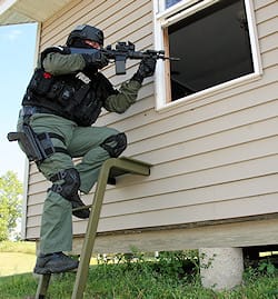 carbon fiber tactical ladder